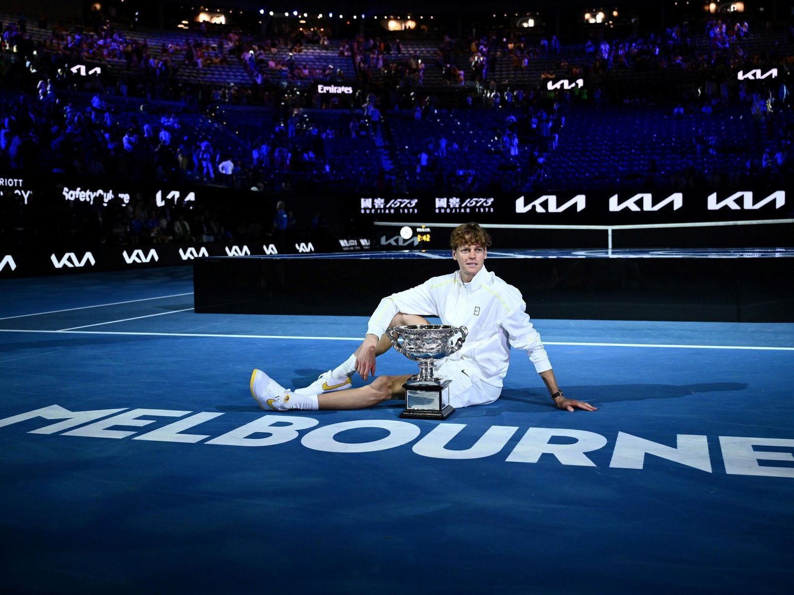 Jannik Sinner, el nuevo monstruo imbatible del tenis al que lo persigue una mancha venenosa