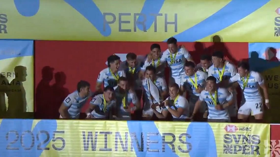 Seven: Los Pumas maltrataron a los Wallabies (41-5) y son bicampeones en Perth