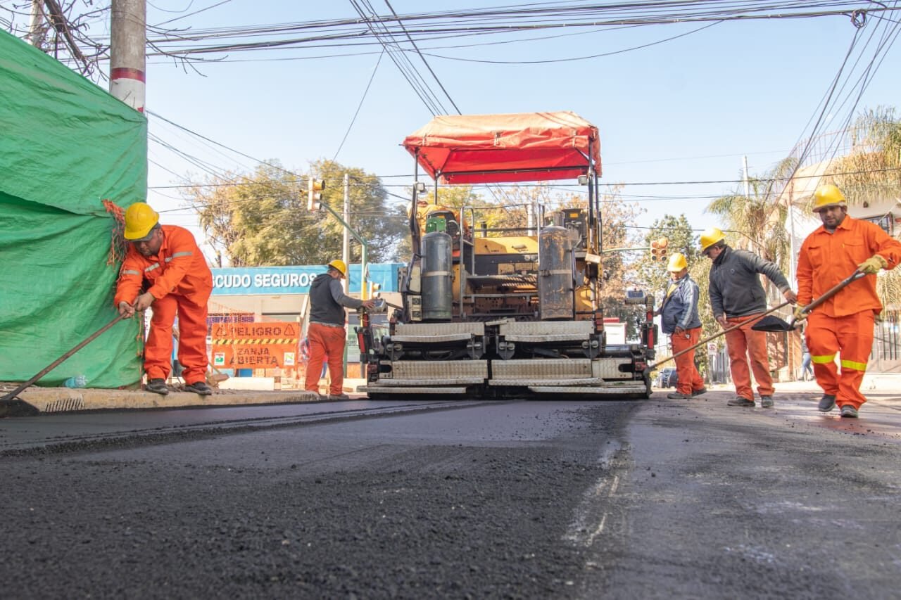 El Gobernador Quintela Anunció Un Plan De Asfaltado Para Toda La Provincia