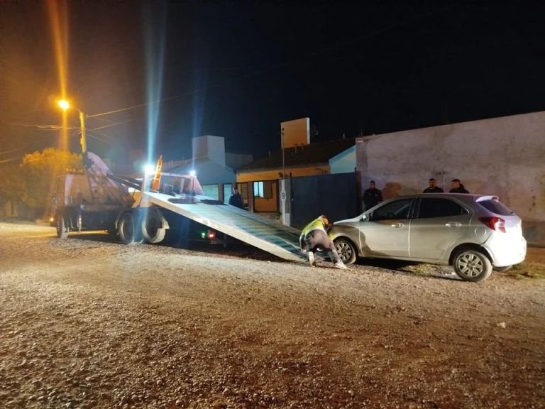 Comodoro: un auto robado fue recuperado en un operativo nocturno