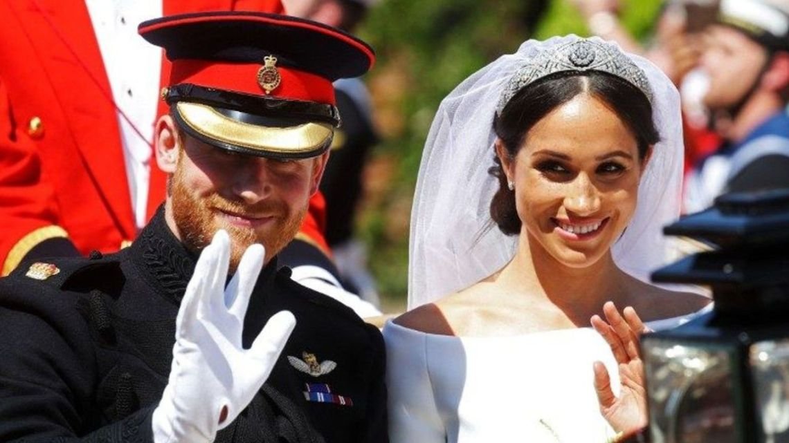 El vestido de boda de Meghan Markle estuvo inspirado en Audrey Hepburn, ícono del cine y de la elegancia