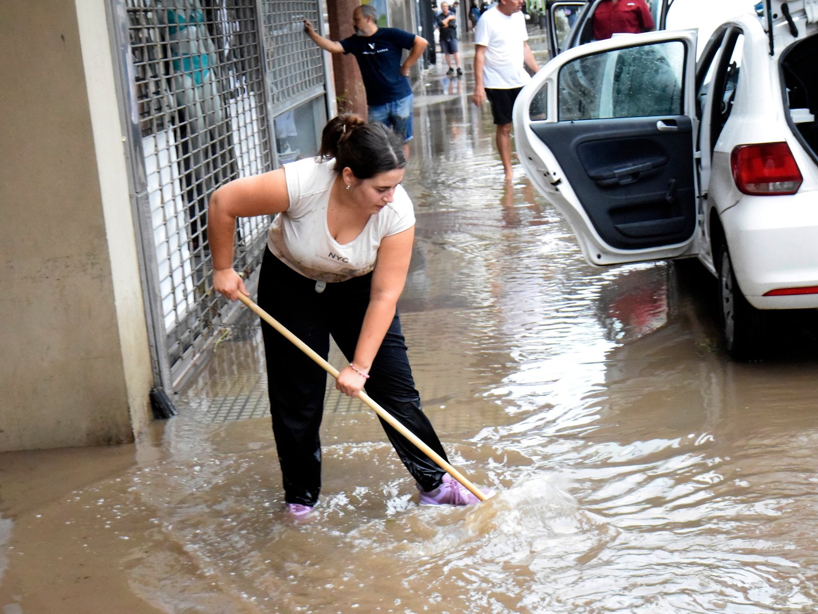 Emiten una alerta amarilla por tormentas en Bahía Blanca y se esperan lluvias en la Ciudad de Buenos Aires