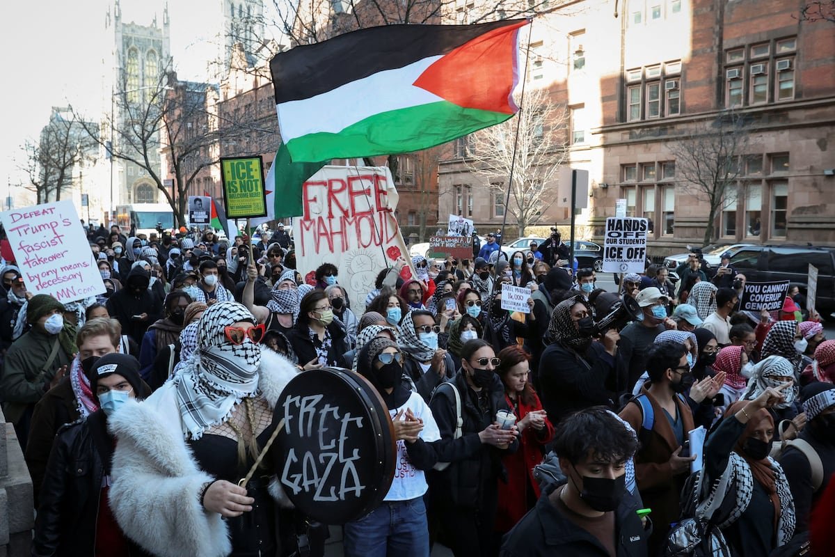 Funcionarios de inmigración arrestan a una segunda estudiante de Columbia por participar en protestas contra la guerra de Gaza | Internacional