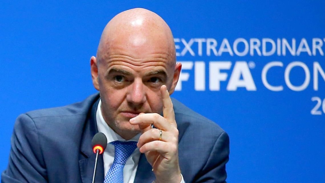 Infantino se “olvidó” de nombrar a uno de los grandes del fútbol argentino que jugará el Mundial de Clubes y generó polémica: ¿Fue Boca o R