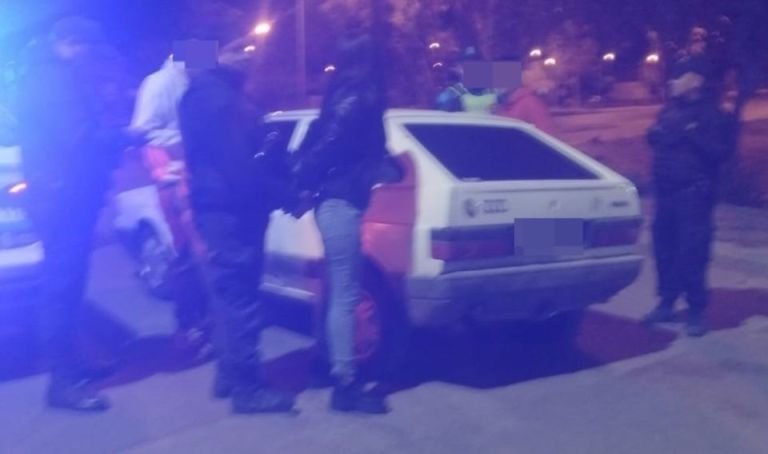 Trelew: Detienen a una mujer buscada por un hurto en Madryn