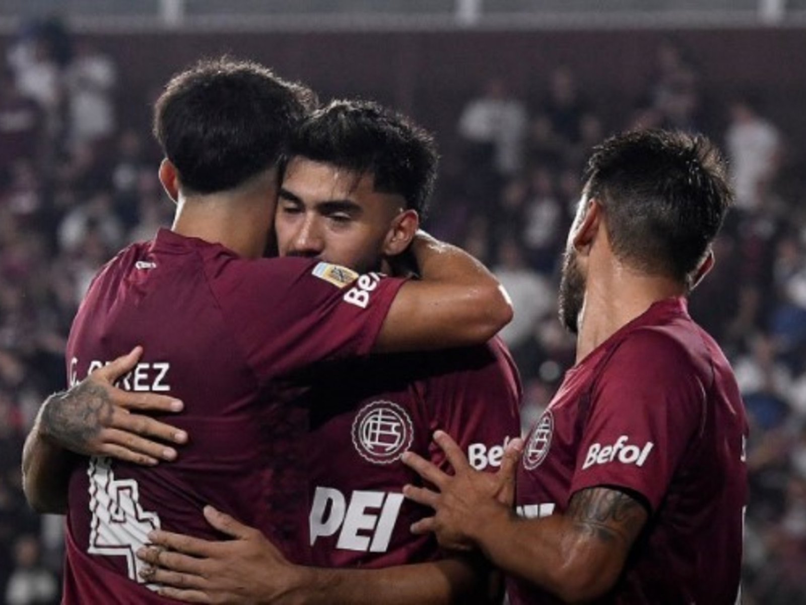 arrancó perdiendo y terminó goleando a Instituto