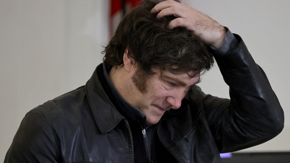 Milei fue declarado persona no grata en Bariloche  | A partir de una iniciativa presentada por veteranos de Malvinas