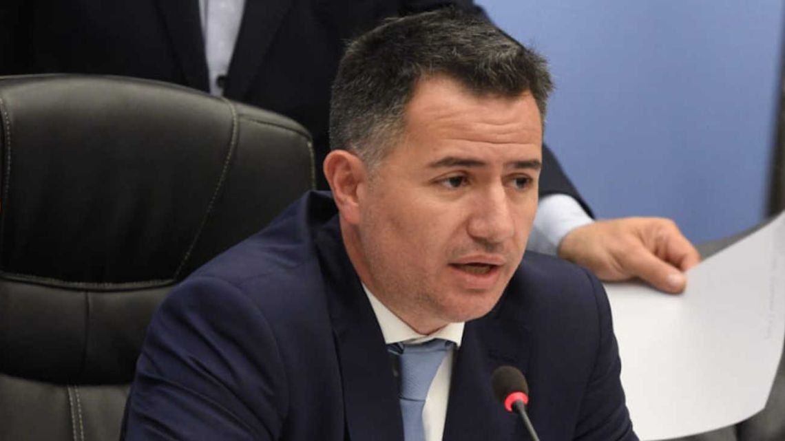 Bornoroni defiende una «lista de puros» pero ahora no descarta alianzas para octubre en Córdoba