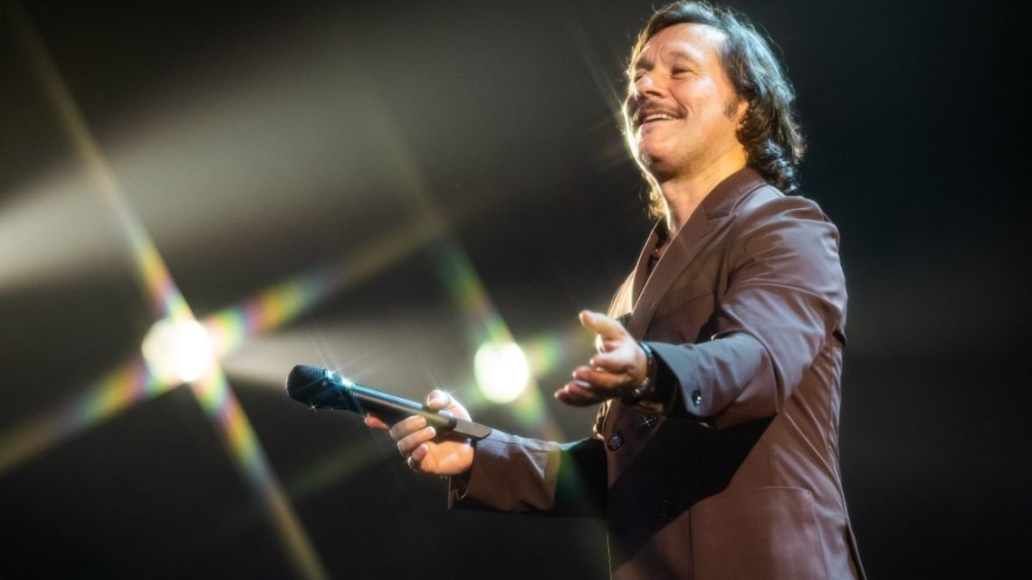 Diego Torres repasó sus clásicos y anunció que dará un concierto sinfónico el 10 de diciembre