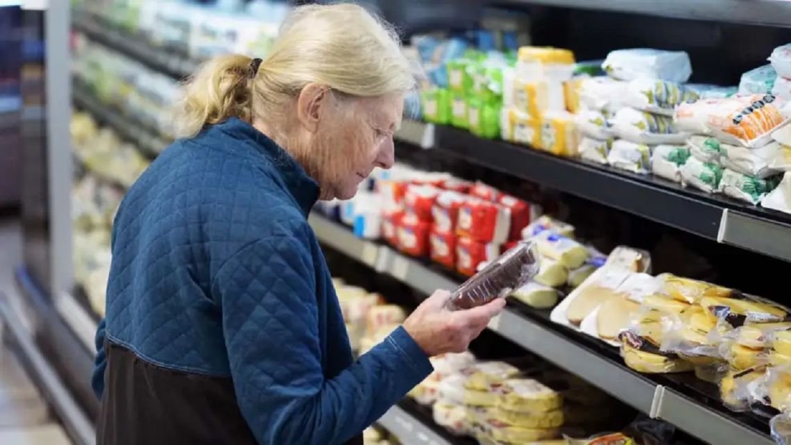 En junio 2025, los privados anticipan que la inflación se aceleró levemente
