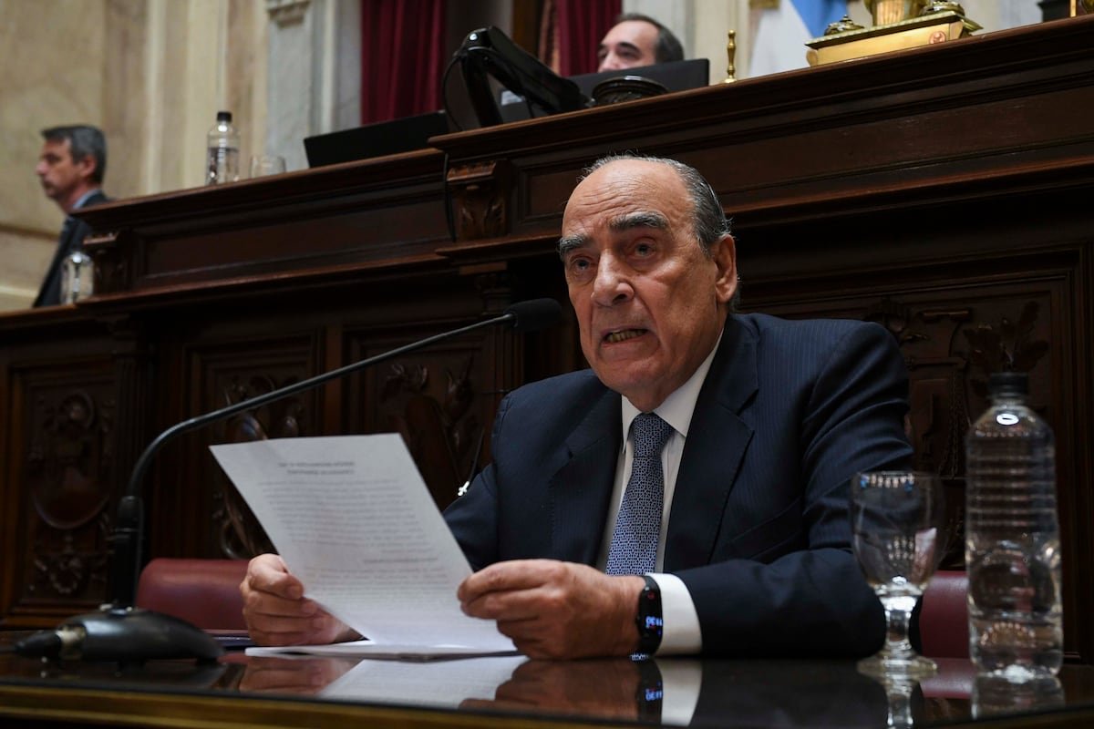 Guillermo Francos: El jefe de Ministros de Milei abandona una interpelación en el Senado tras ser tildado de “mentiroso”