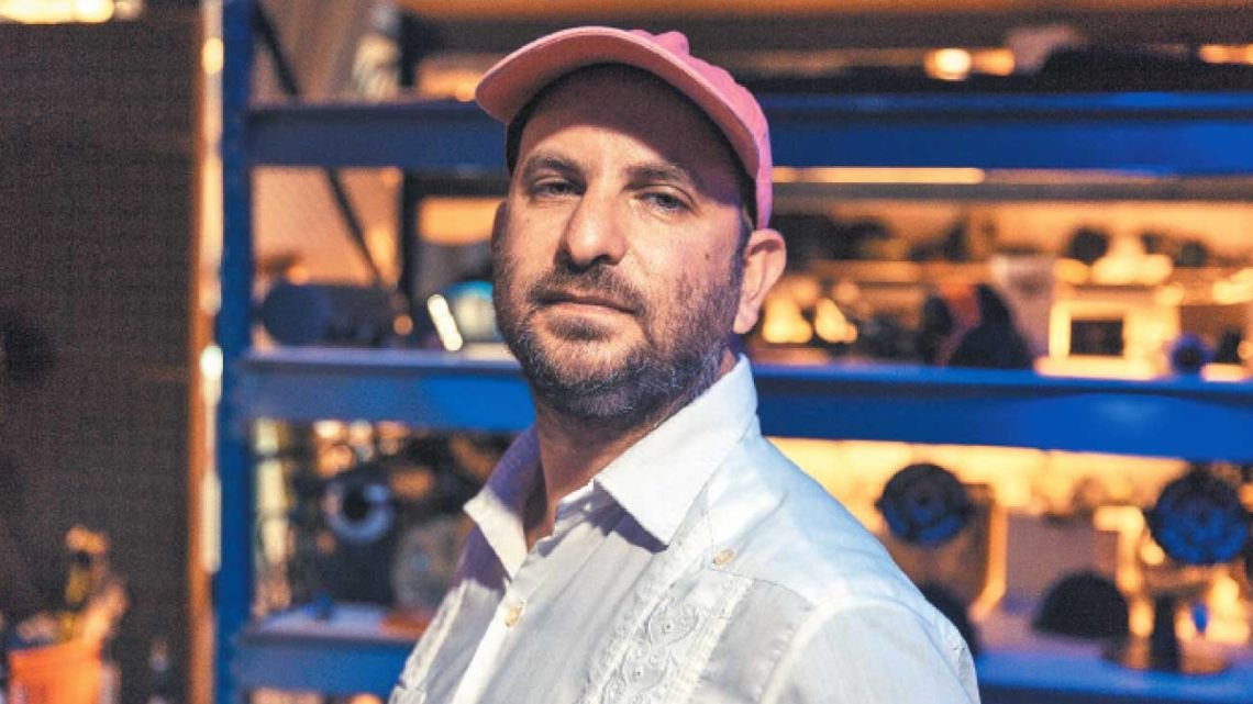 “Hoy el cine tiene poco lugar”