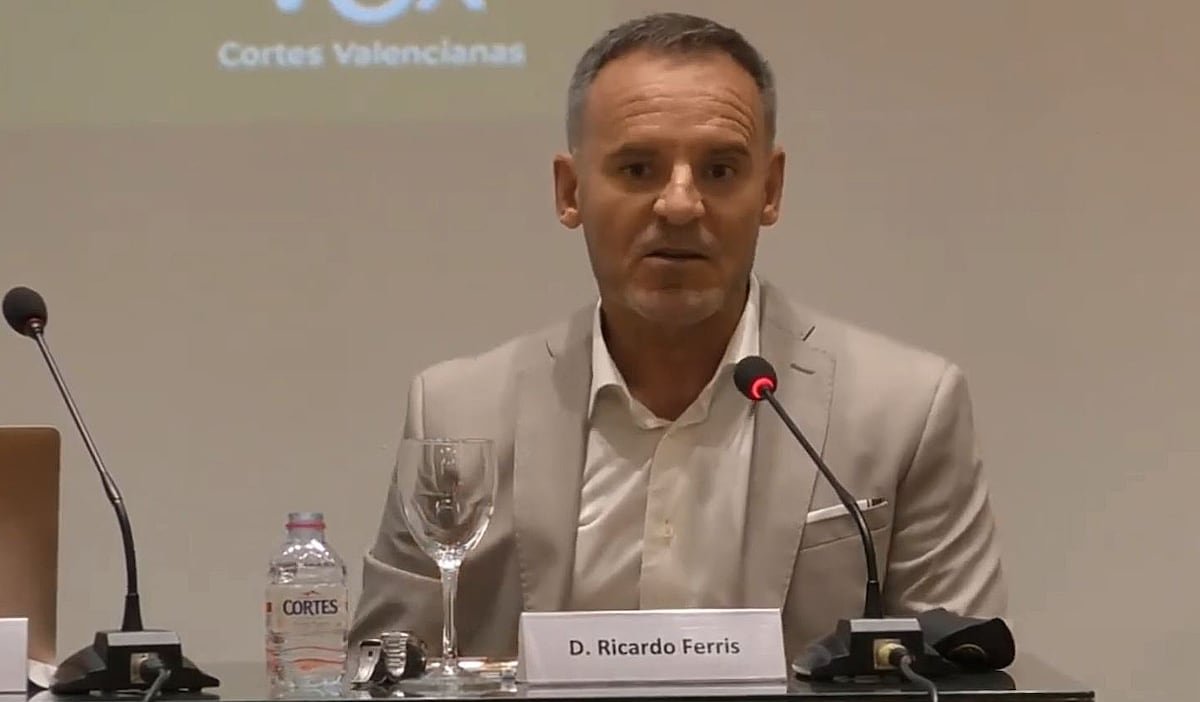 La Audiencia de Valencia juzga a un inspector retirado de Policía por equiparar delincuencia con inmigración | Noticias de la Comunidad Valenciana