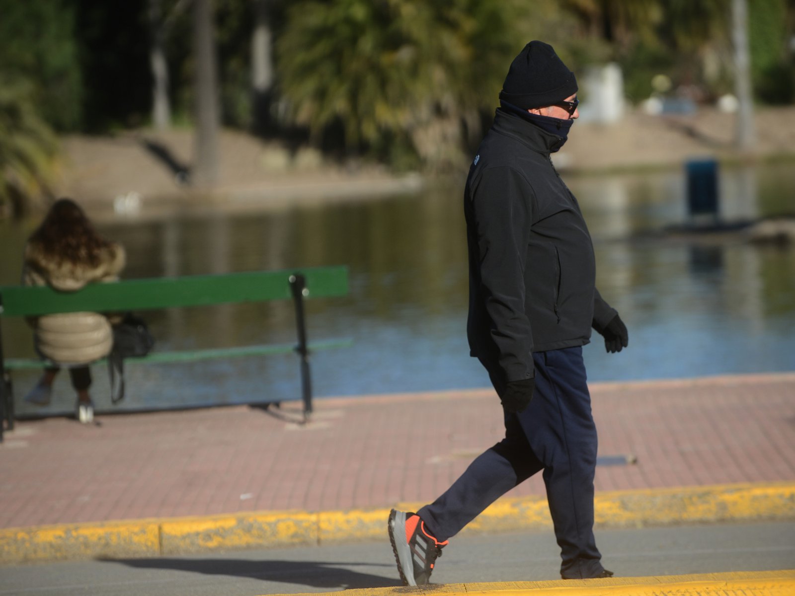 La semana arranca con más de medio país bajo alerta amarilla por frío extremo y a la espera de posibles nevadas