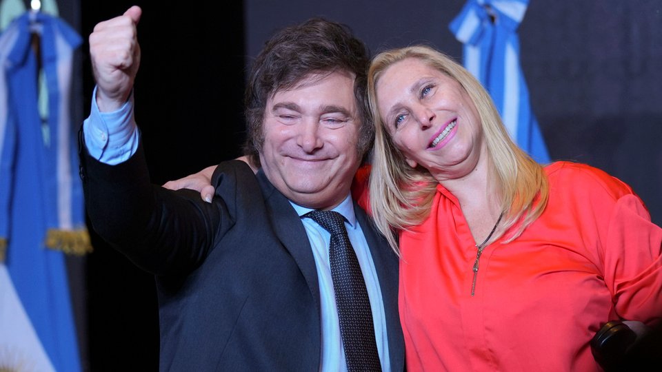 Milei a La Plata en formato campaña | El Presidente cerrará un congreso de La Libertad Avanza