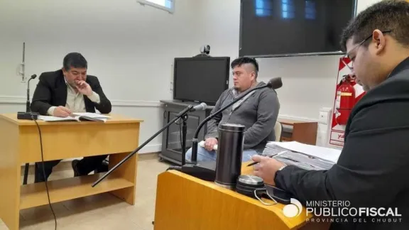 Revocan arresto domiciliario a imputado por homicidio en Comodoro: lo detuvieron tras intentar fugarse en auto