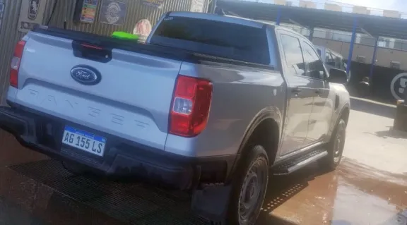 Robaron otro vehículo en Trelew, es el segundo en menos de doce horas: ahora, el ladrón fue filmado