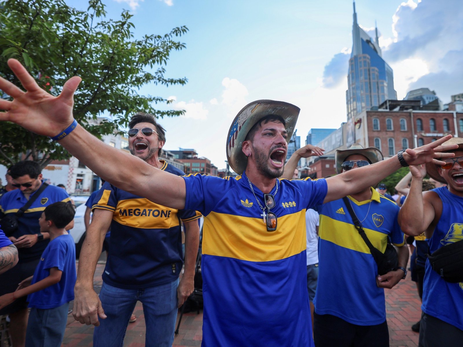 cómo verlo gratis por DAZN