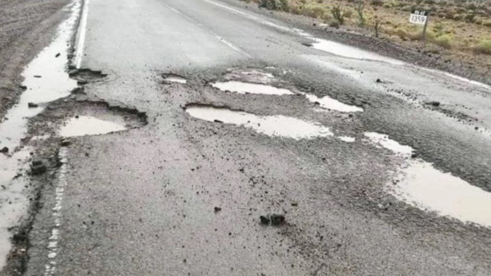 Alerta por el colapso vial: «La mitad de las rutas del país está en mal estado» | Advierten sobre la gravedad del cierre de Vialidad Nacional