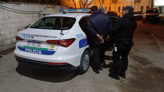 Aprehendido por daños en una vivienda deshabitada en Comodoro Rivadavia