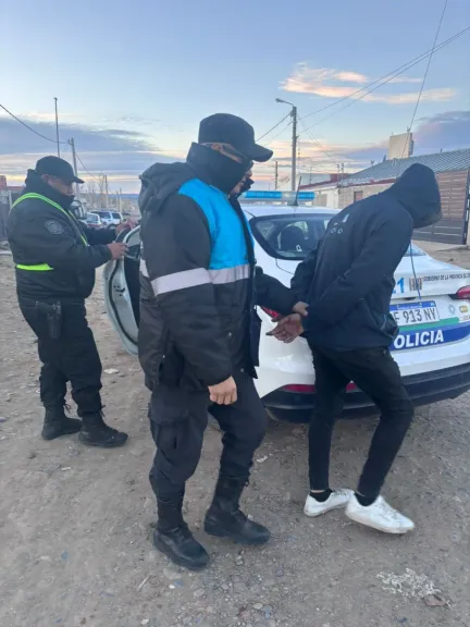 Capturaron en Km 8 a un hombre con pedido de detención vigente