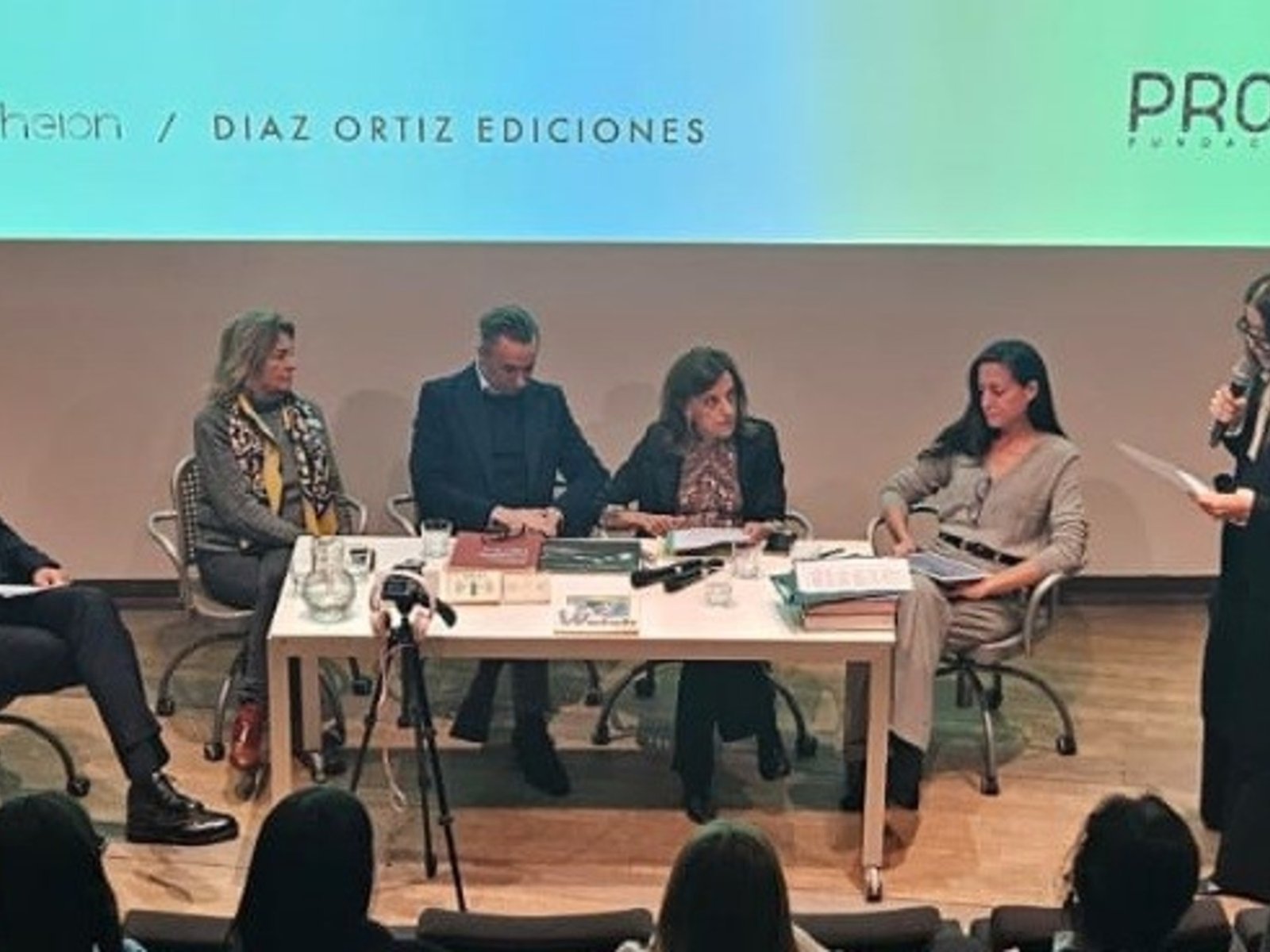 Cómo cuatro mujeres emblemáticas transformaron el arte y el diseño en la Argentina