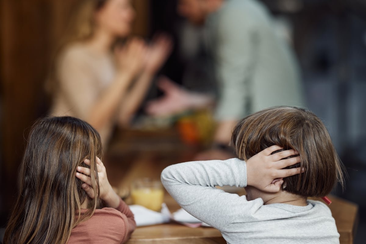 Cuando el divorcio es una guerra: ¿cómo proteger a los hijos del enfrentamiento entre sus padres? | Actualidad | Mamas & Papas