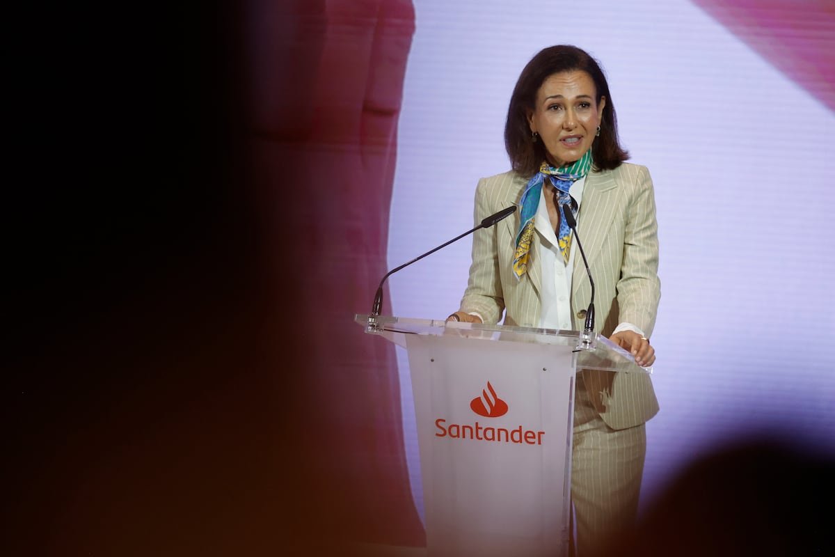 El Santander prevé alcanzar la mitad de sinergias con TSB que las del BBVA con el Sabadell | Economía