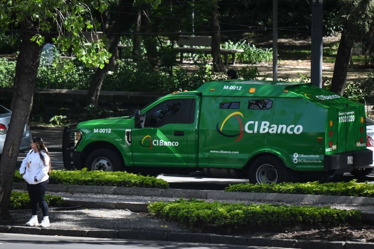 El regulador bancario mexicano multa con 185 millones de pesos a CIBanco, Intercam y Vector