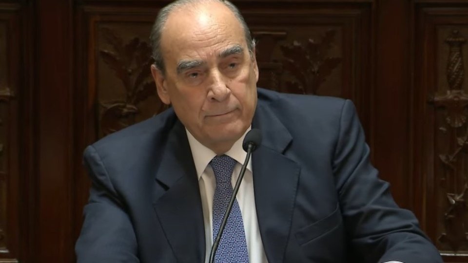 Francos reivindicó el veto en defensa del orden fiscal | «No vamos a permitir que lo rompan con leyes irresponsables”, dijo el jefe de Gabinete