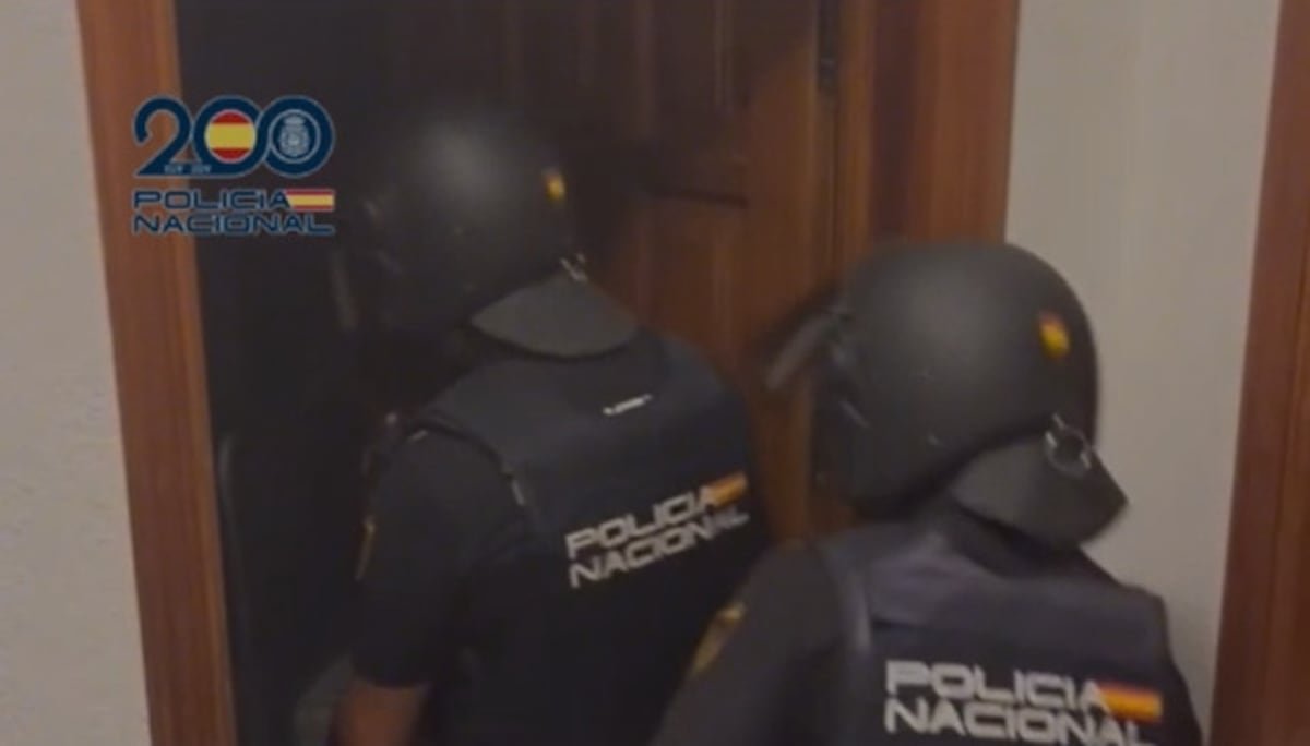 La Policía Nacional desarticula en Tenerife una red criminal de la trata de mujeres con fines de explotación sexual | España