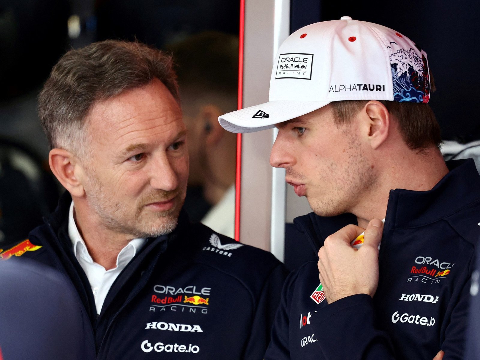 Max Verstappen le agradeció por toda la gloria pero la Fórmula 1 se pregunta si no influyó en su despido