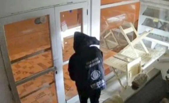 “Me robaron seis veces en siete meses”: la lucha de una comerciante de Trelew contra la inseguridad