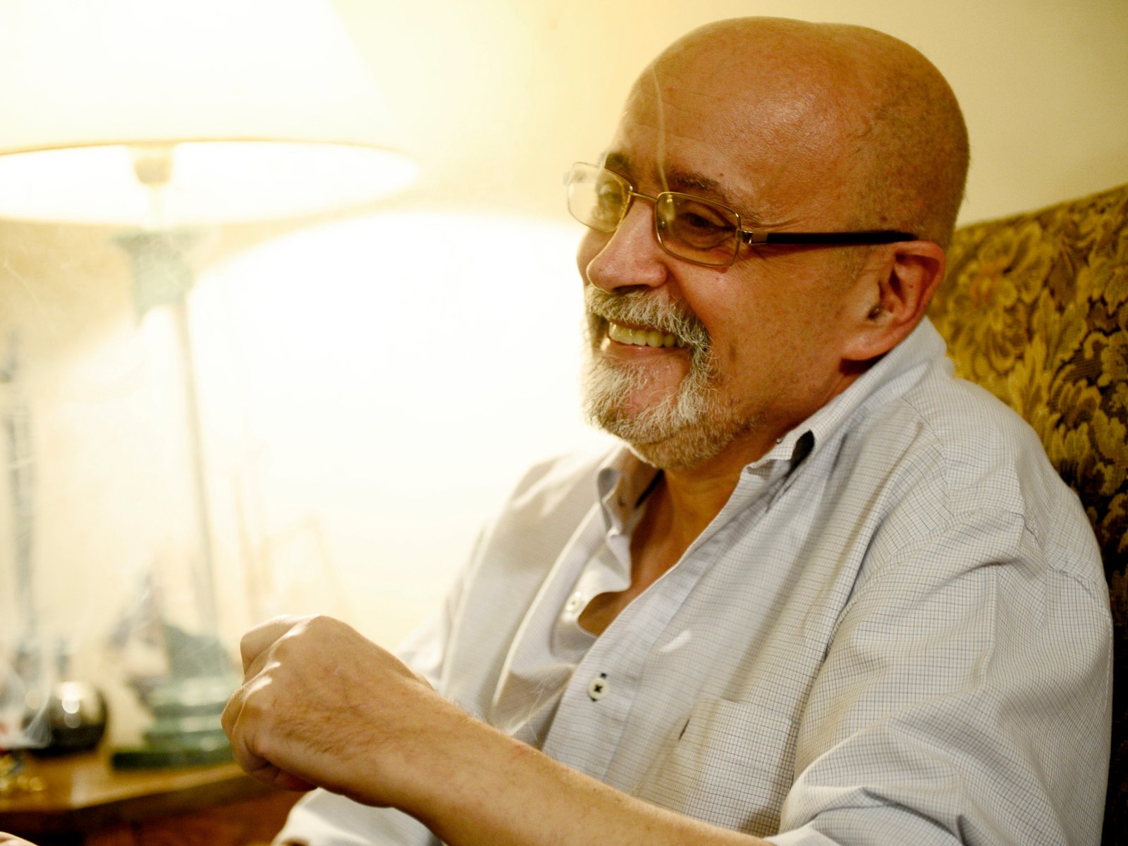 Murió Jorge Aulicino, ante todo "un titán de la poesía y el periodismo cultural"