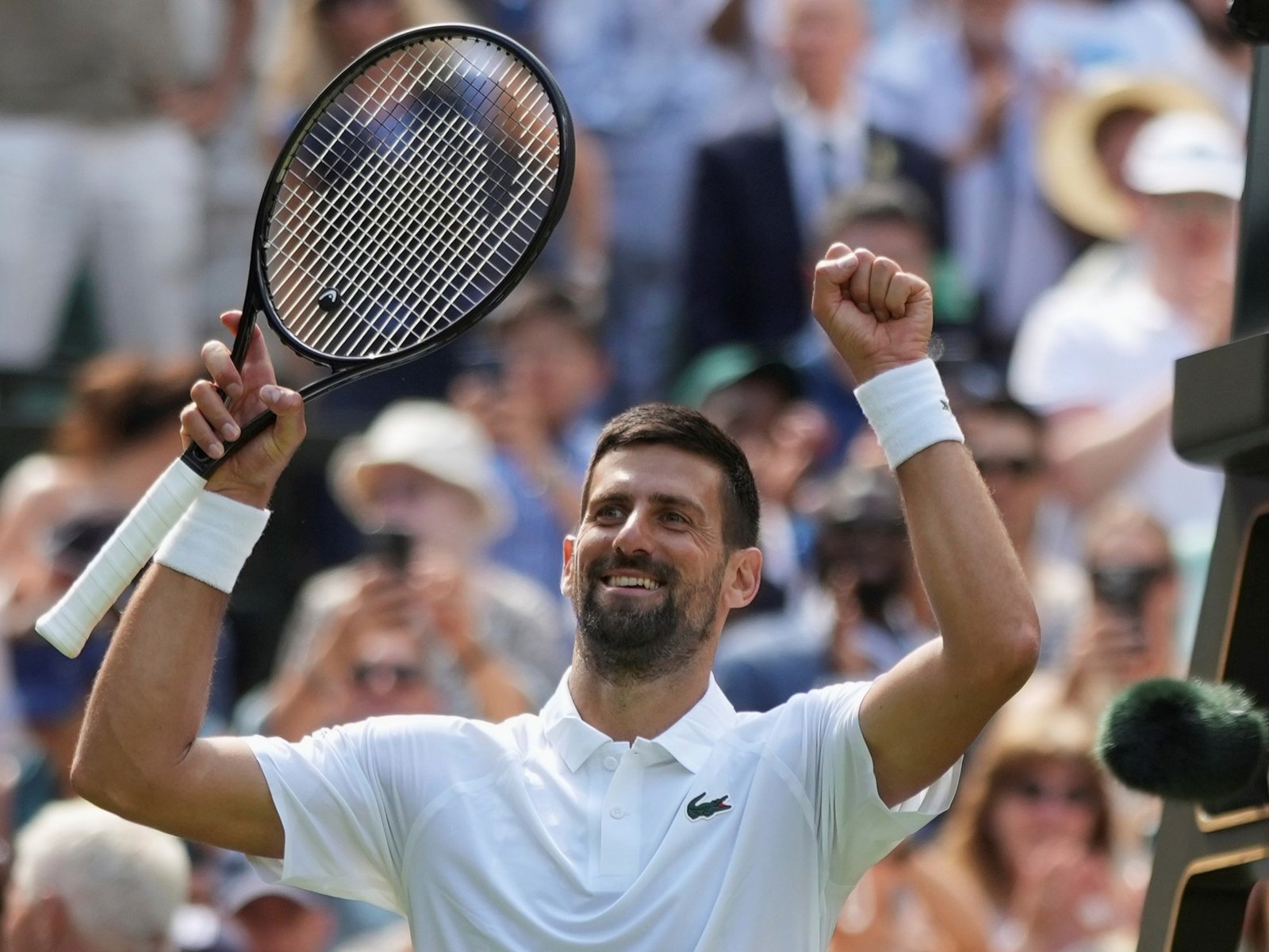 Novak Djokovic se siente "genial físicamente" para hacer "cosas grandes" en Wimbledon tras su aplastante victoria sobre Daniel Evans