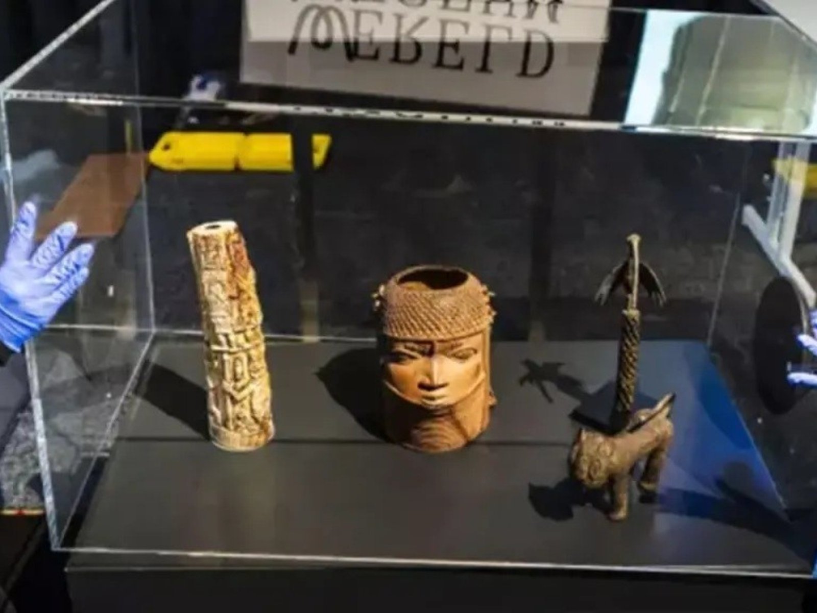 Países Bajos devuelve a Nigeria 119 Bronces de Benín