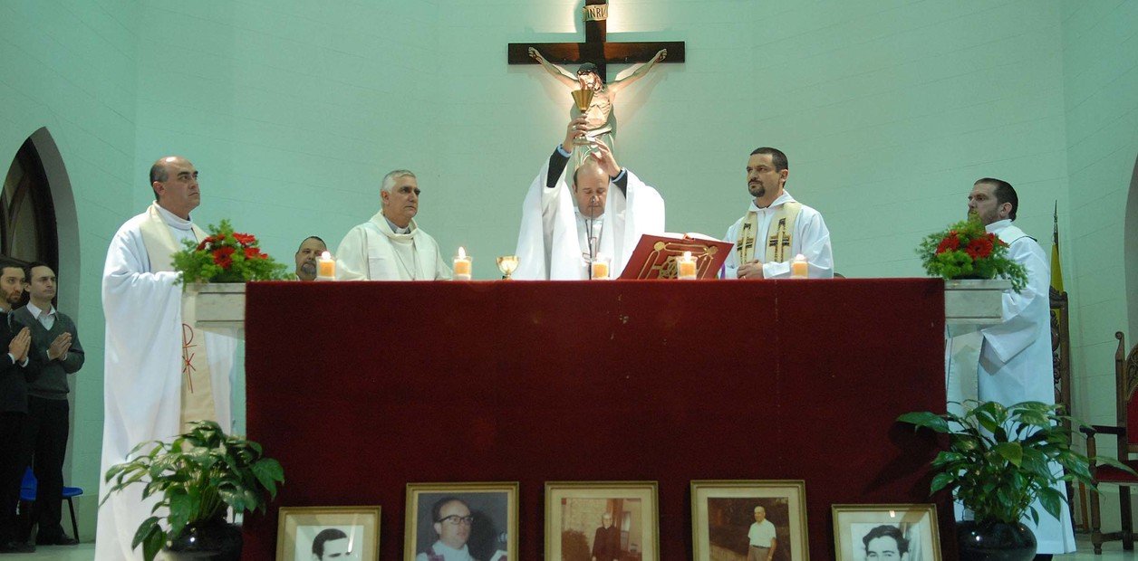 Presentan proyecto para declarar la iglesia Monumento Histórico Nacional