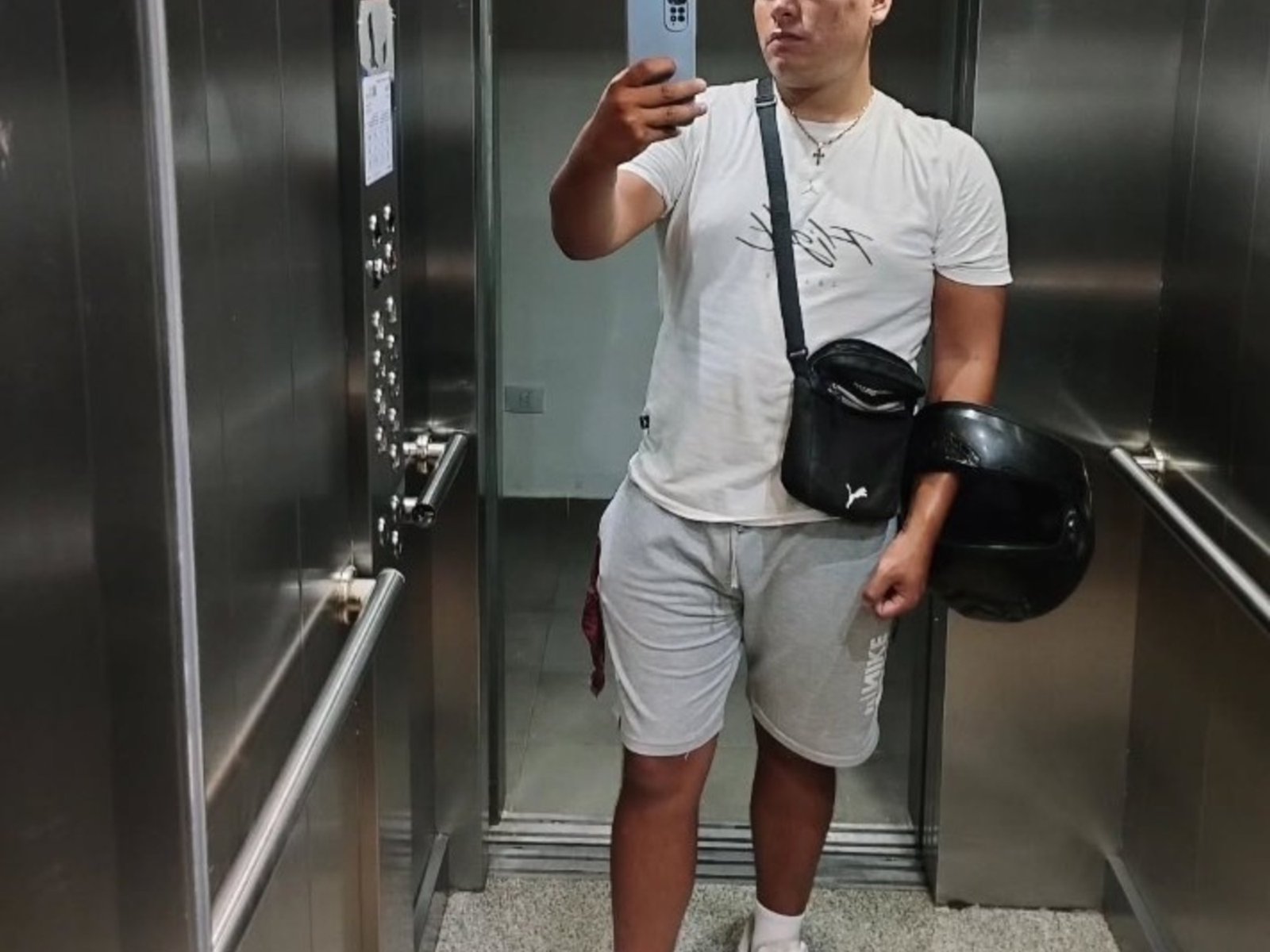 Quién era el motociclista que murió atropellado por una camioneta robada en Palermo