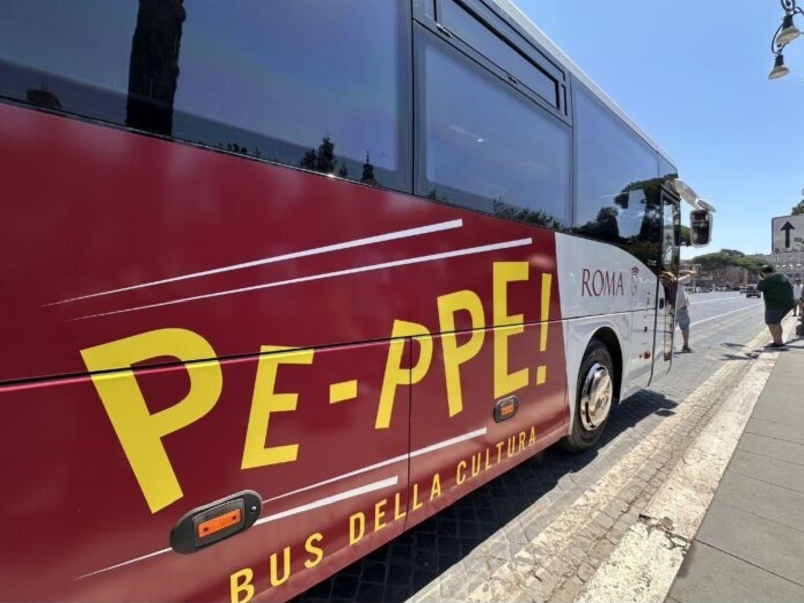 Roma lanza un bus cultural gratuito para acercar su patrimonio a todos los barrios