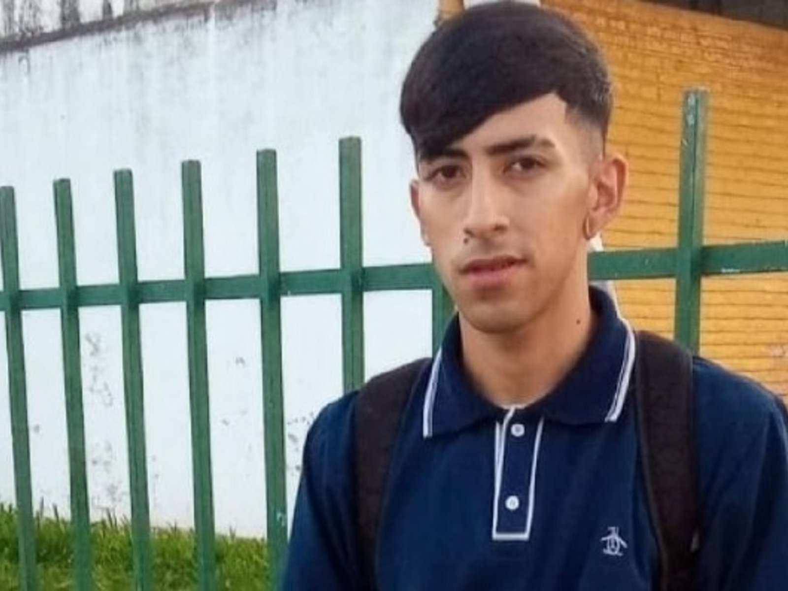 Salió a ver a sus amigos con un celular y 500 pesos: lo mataron para robarle
