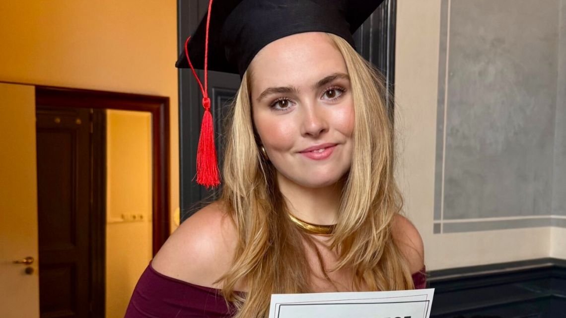 Tras amenazas de la mafia y un exilio forzado, la princesa Amalia de Holanda logró graduarse