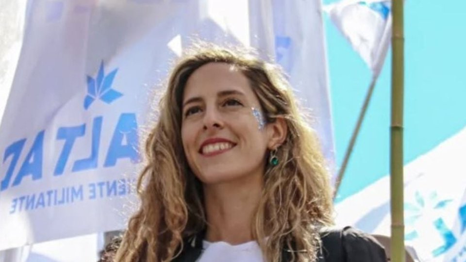Un límite a la persecución: ordenaron la excarcelación de Alesia Abaigar | La militante estaba presa por una protesta frente a la casa de José Luis Espert