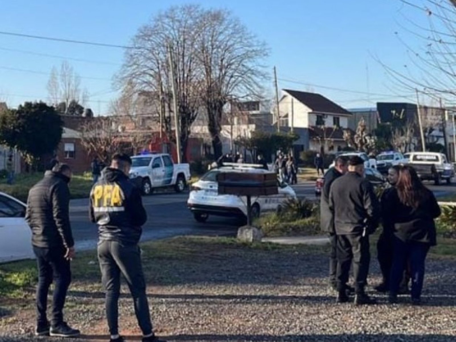 Un motochorro murió y otro fue detenido tras un intento de robo a dos policías en Quilmes