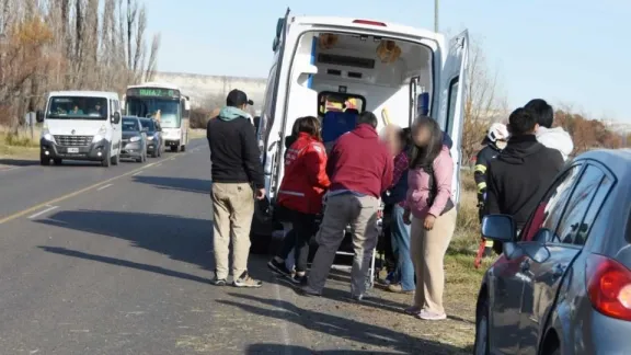 Vuelco en Ruta 7: un automovilista fue hospitalizado tras perder el control del vehículo
