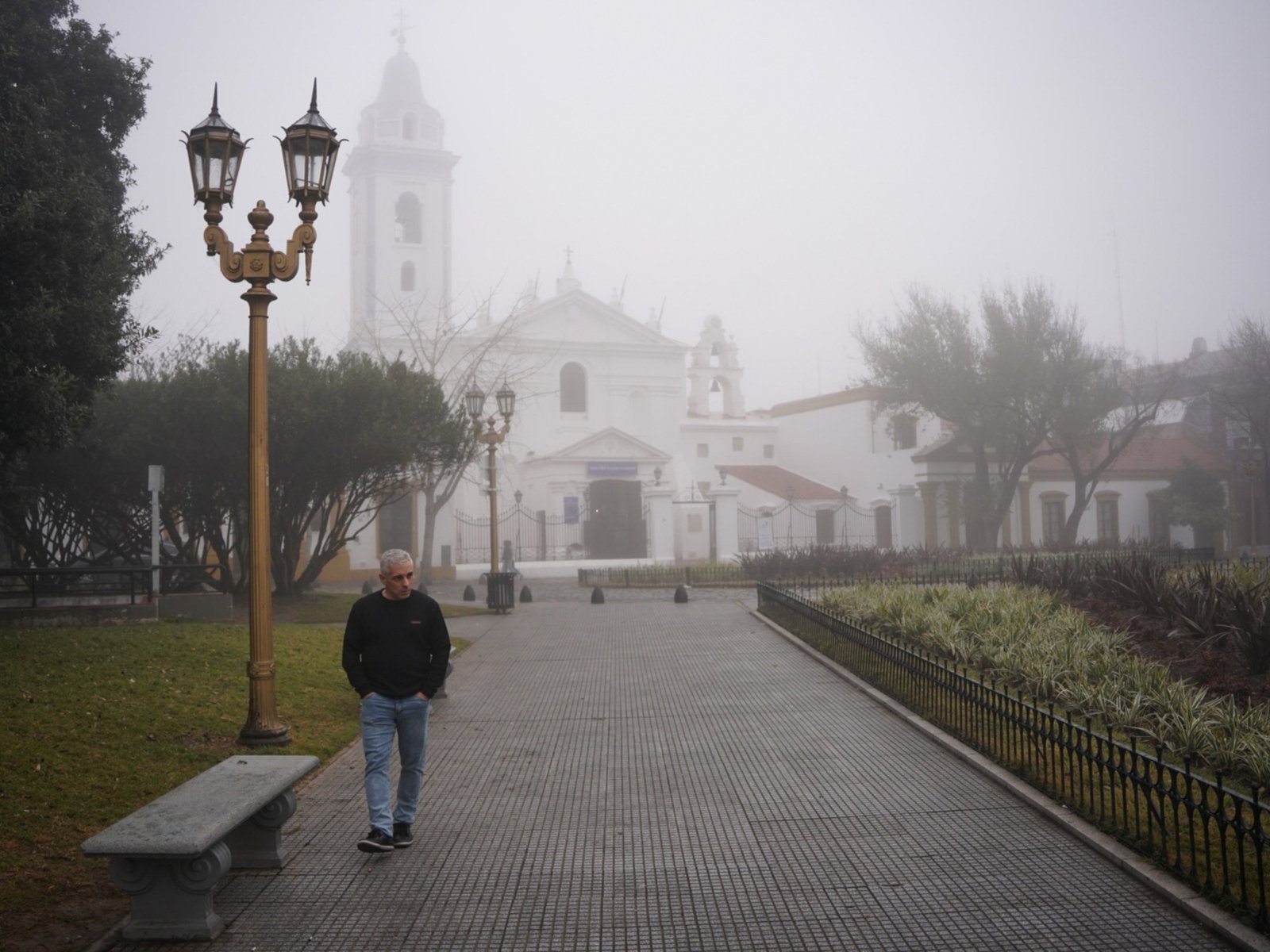 aún hay advertencia por niebla en la Ciudad y rigen alertas por tormentas en Buenos Aires este 9 de julio