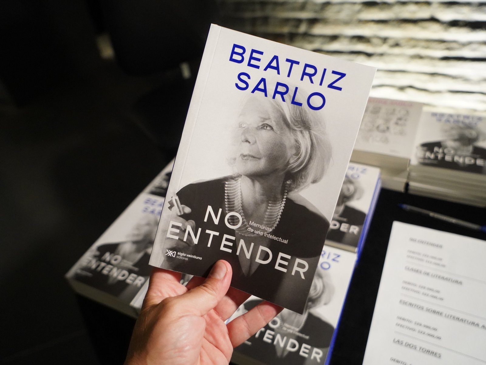 qué más hay detrás de la pelea por la sucesión de Beatriz Sarlo