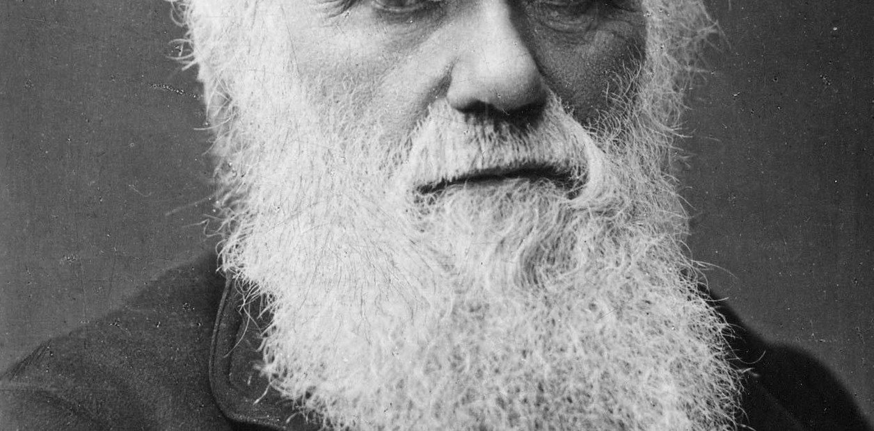 revelan pasajes censurados sobre religión en su autobiografía