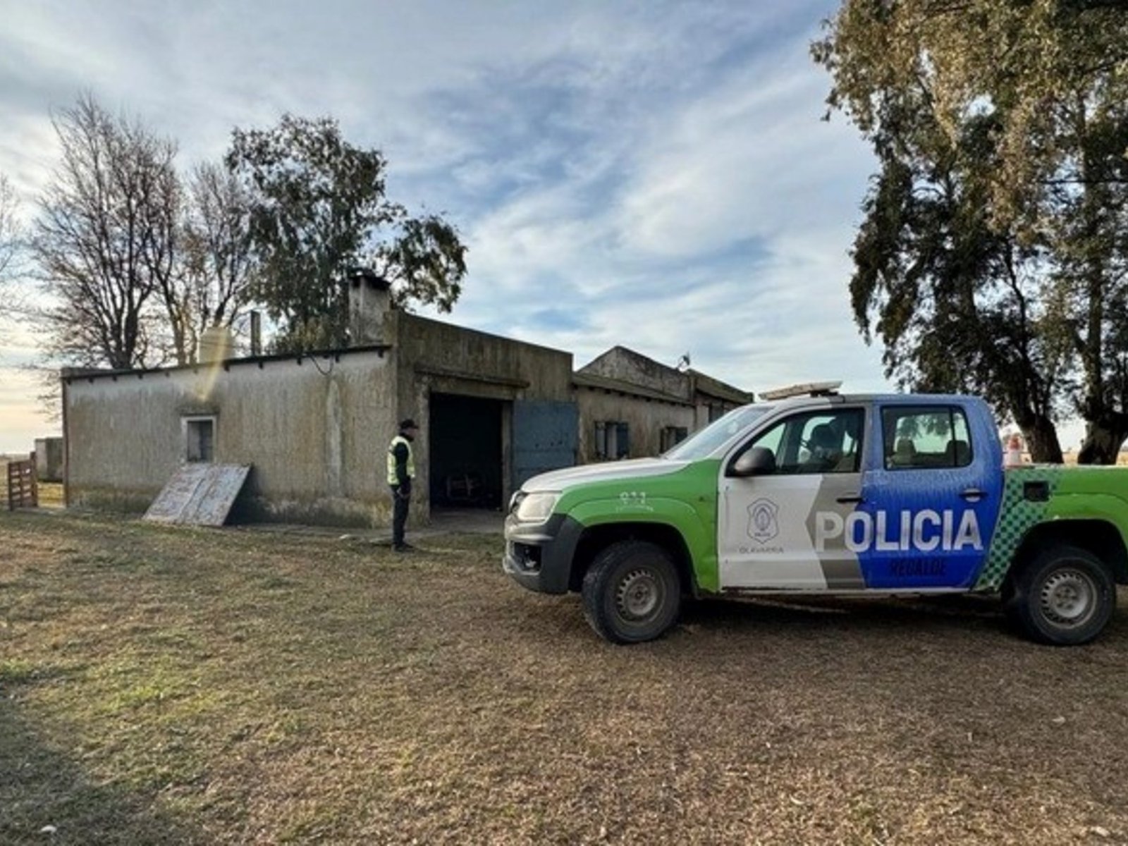 un hombre asesinó a su pareja y a una nena de 4 años y luego se mató