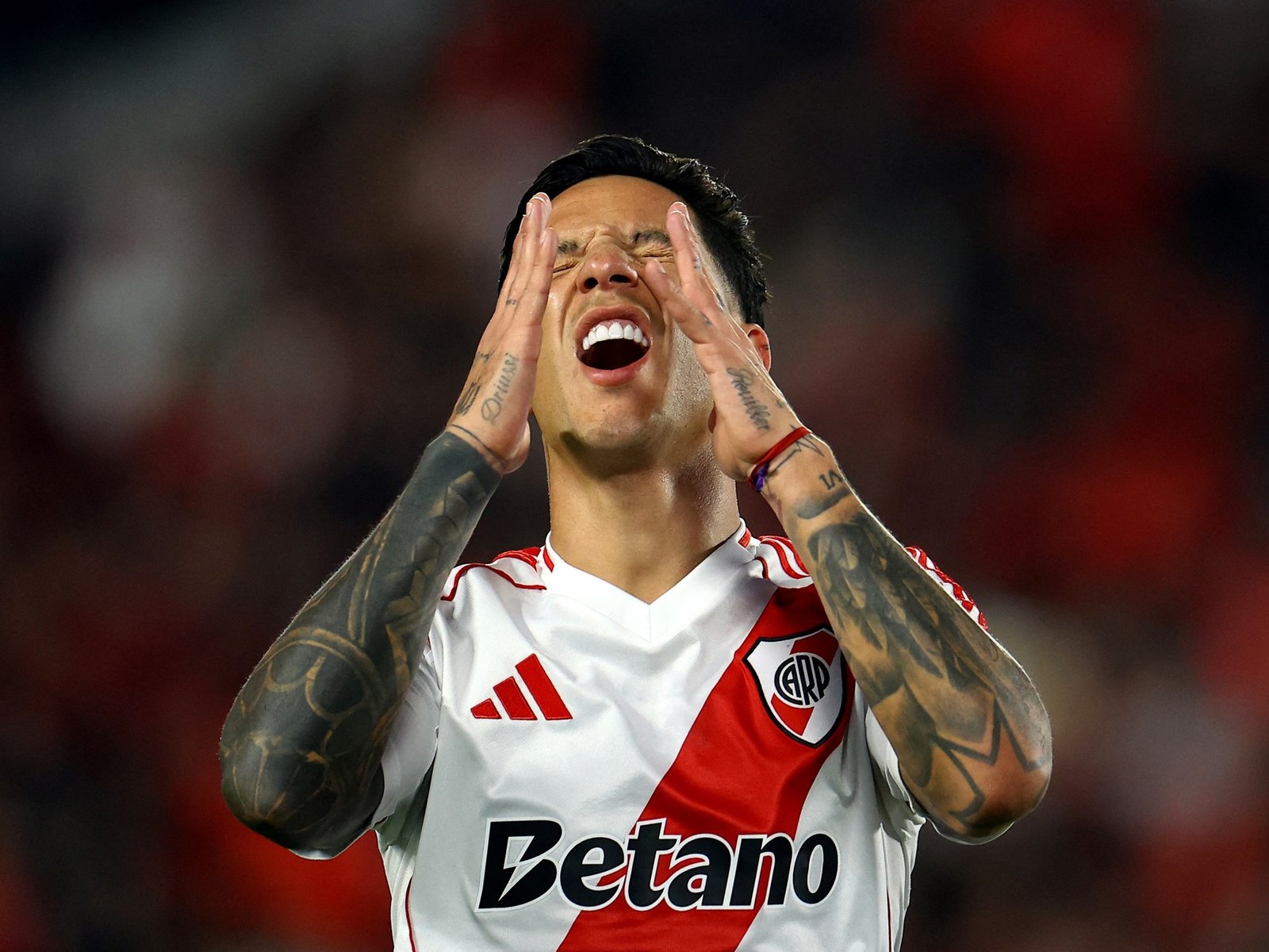 A qué hora juega River vs Libertad, por la Copa Libertadores, EN VIVO: formaciones, dónde y cómo ver hoy el partido de ida de los octavos de final
