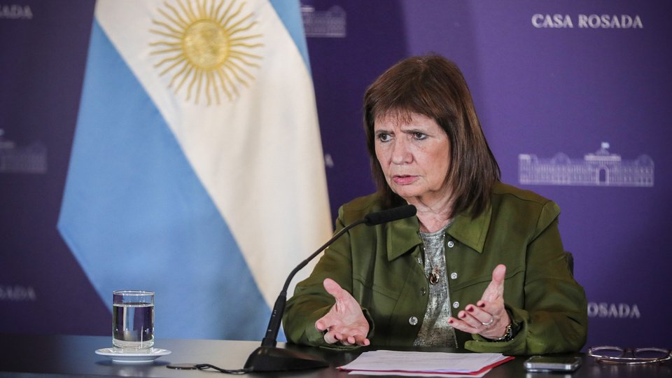 Bullrich quiere cambiar represión por Senado